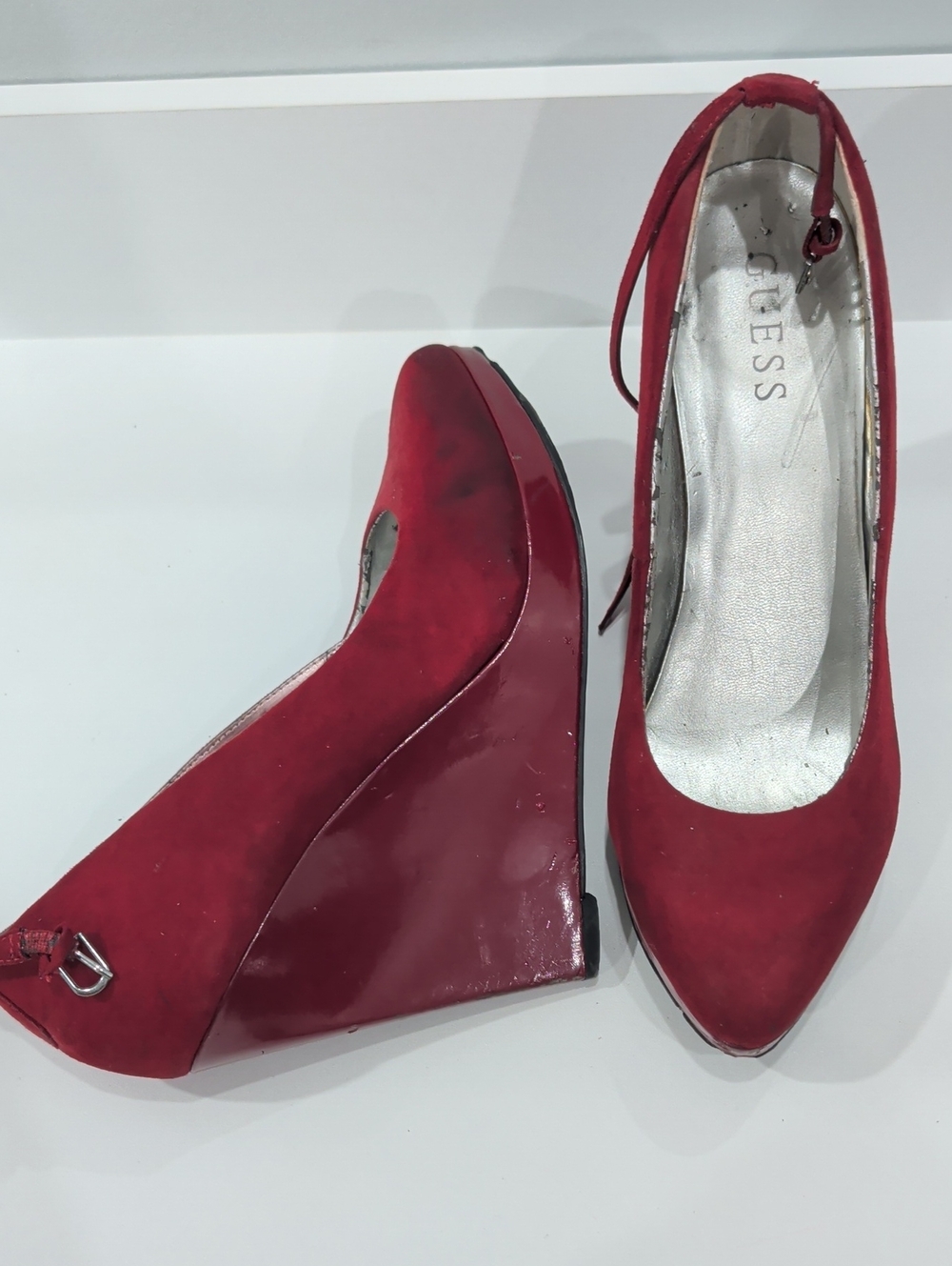 GUESS Red Suede Pointed-Toe Wedge Pumps with Ankle Tie